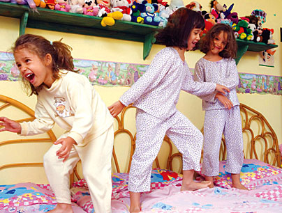 stereo bit rival Cum organizezi o petrecere în pijamale pentru copilul tău