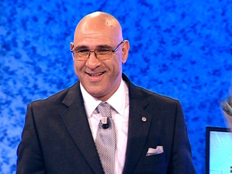 EXCLUSIV Niels Schnecker, scenarii dure pentru Coaliţie: „PSD ar putea vota moțiunea de cenzură anunțată de AUR”