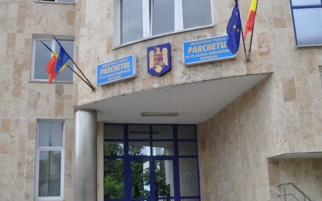 Inconvenience Relatively button Prim-procurorul Parchetului de pe lângă Tribunalul Botoşani, arestat preventiv Inconvenience Relatively button Prim-procurorul Parchetului de pe lângă Tribunalul Botoşani, arestat preventiv