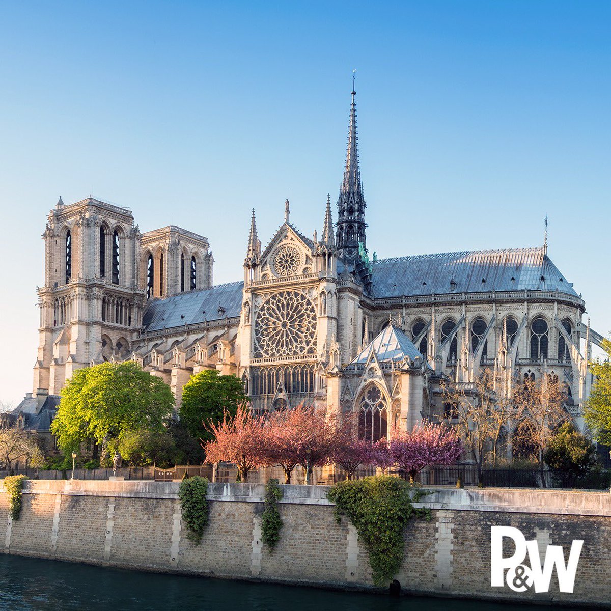 repent feasible Rotten Istoria zbuciumată a Catedralei Notre Dame. Biserica profanată la Revoluţie  şi aproape distrusă, dar salvată de Napoleon