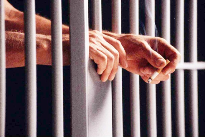 „O zi cu tata”. Deținuții vor putea petrece o zi în libertate alături de copii și familie