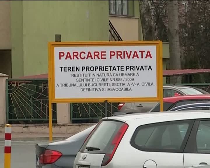 Incredibil Un Bucurestean Si A FÄƒcut Parcare PrivatÄƒ Pe O StradÄƒ Din Bucuresti