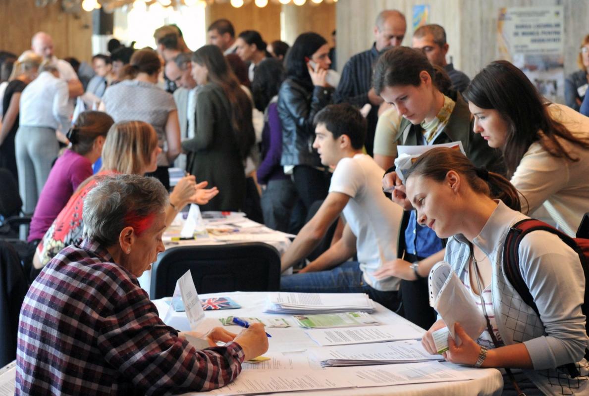 Peste 20.000 de joburi noi în România la început de 2024. Bucureștiul, în topul regiunilor cu cele mai multe angajări