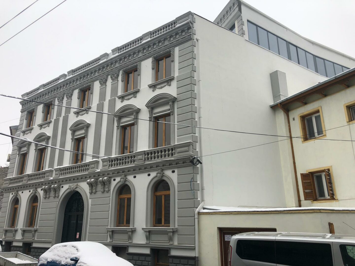 Document oficial! Inspectoratul de Stat în Constructii şi Primăria Capitalei confirmă că Măricel Păcuraru a măcelărit o clădire dintr-o zonă protejată FĂRĂ AUTORIZAŢIE! Mogulul media riscă puşcăria!