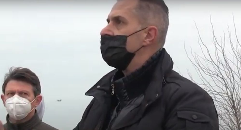 Imagini impresionante! Plaja s-a ridicat cu 3 metri în faţa cluburilor de lux din Mamaia Nord