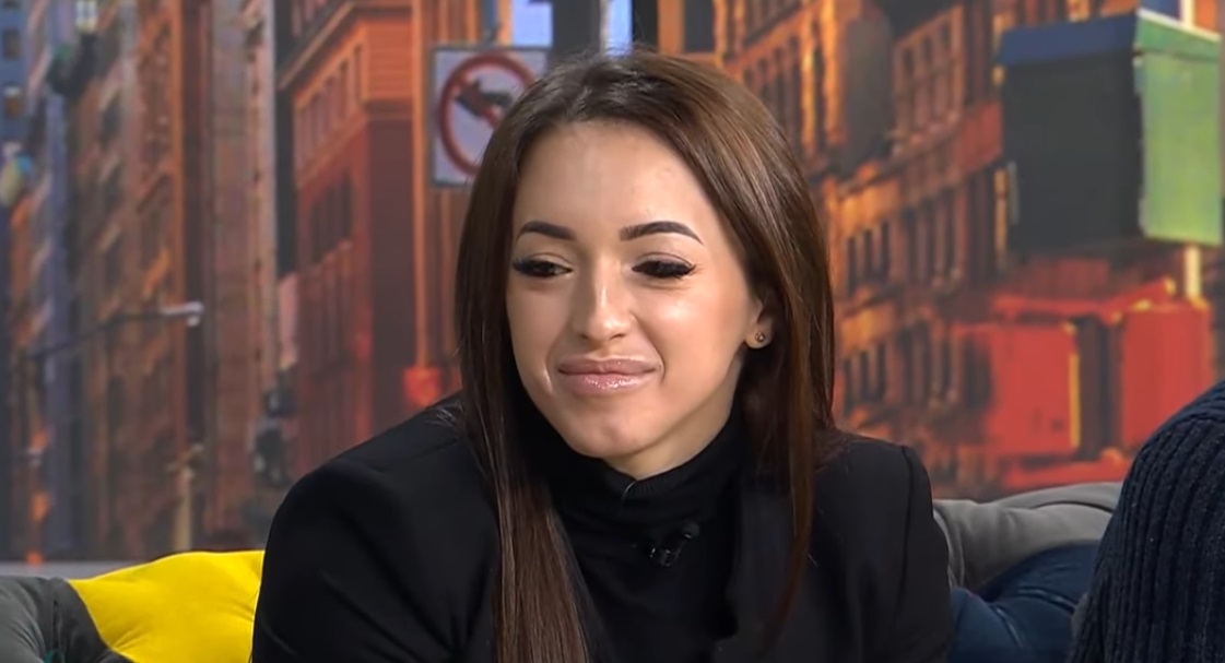 Larisa Iordache - Larisa Iordache (1557×2075) | Gymnastics photos, Gymnastics pictures, Artistic gymnastics - Larissa iordache (rou), qualifications, floor :
