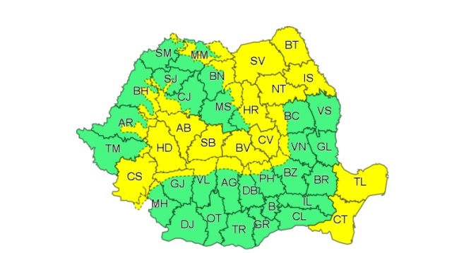 Alertă meteo. Se întorc ninsorile şi viscolul la munte, ploi şi vânt în restul ţării