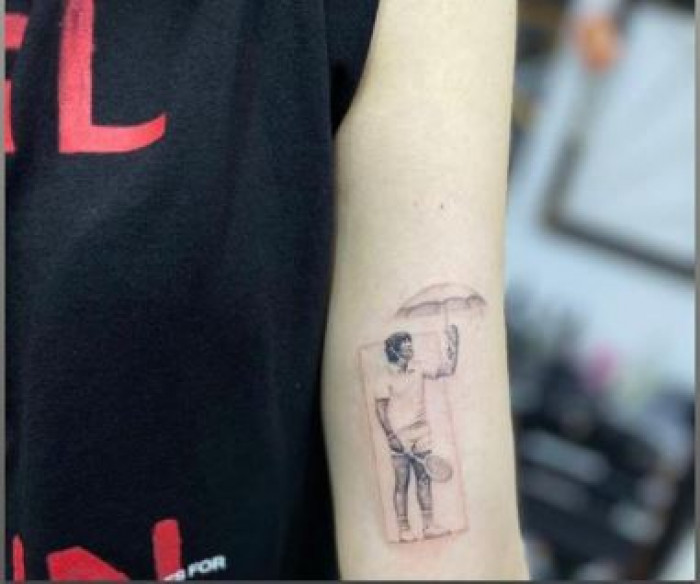 Alessia Năstase şi-a tatuat tatăl pe mână