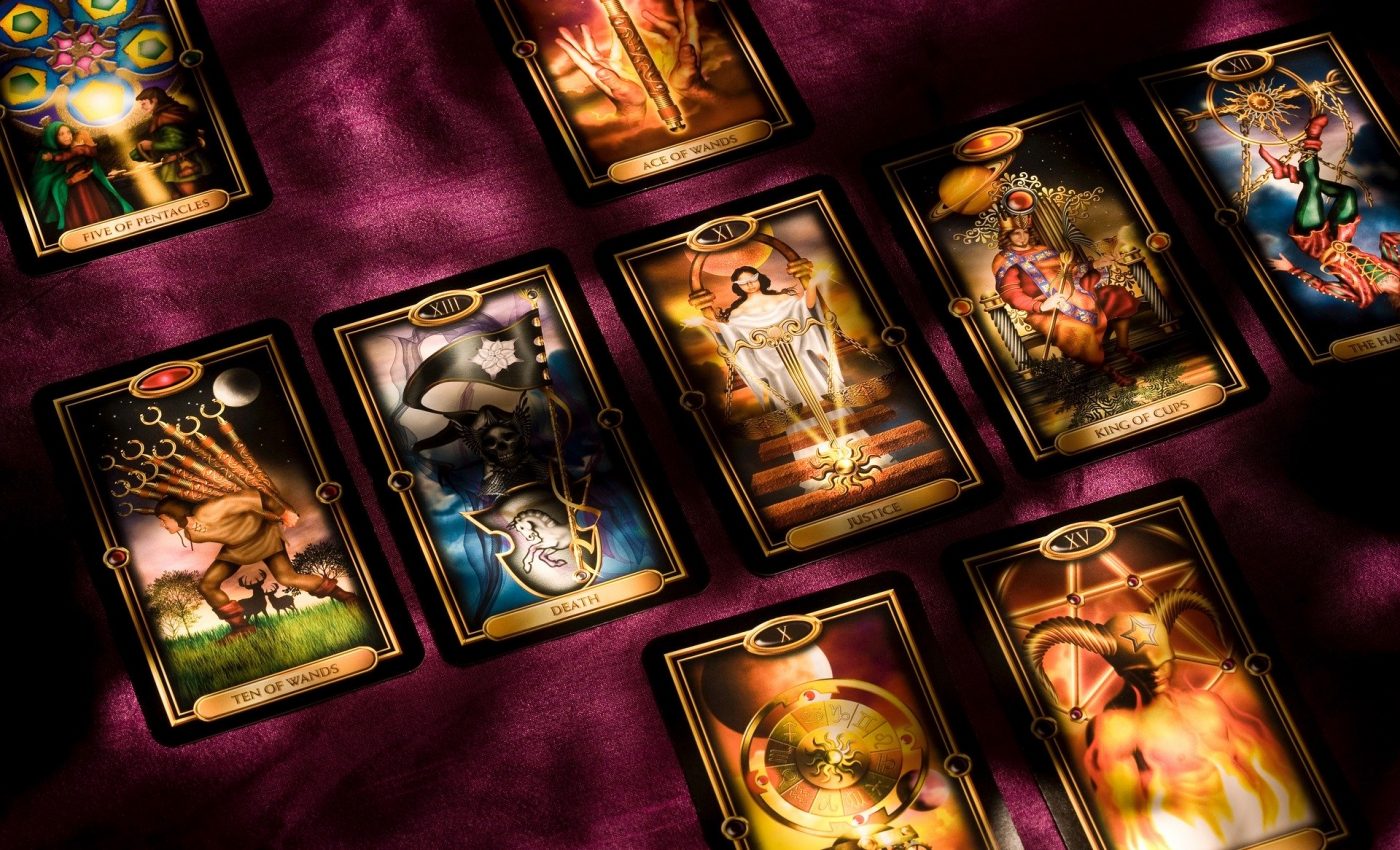 Horoscop TAROT 7 iulie 2021. Energia zilei si inspiratie mistica pentru zodii. Previziunile ...