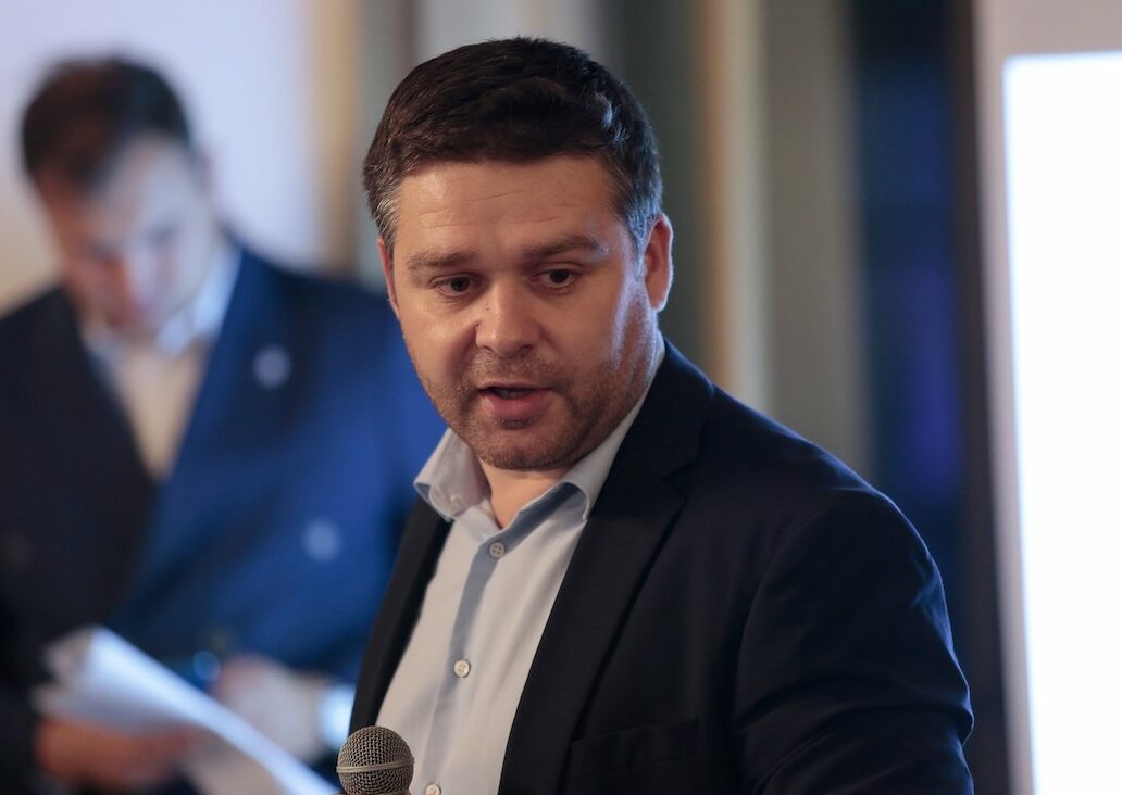 EXCLUSIV Ciprian Ciucu a dezvăluit la România TV planul pentru Capitală: „Vreau să fac din București proiectul vieții mele. Orașele care s-au dezvoltat au avut primari pe termen lung. Vreau măcar 10 ani. Nu mă interesează șefia partidului”