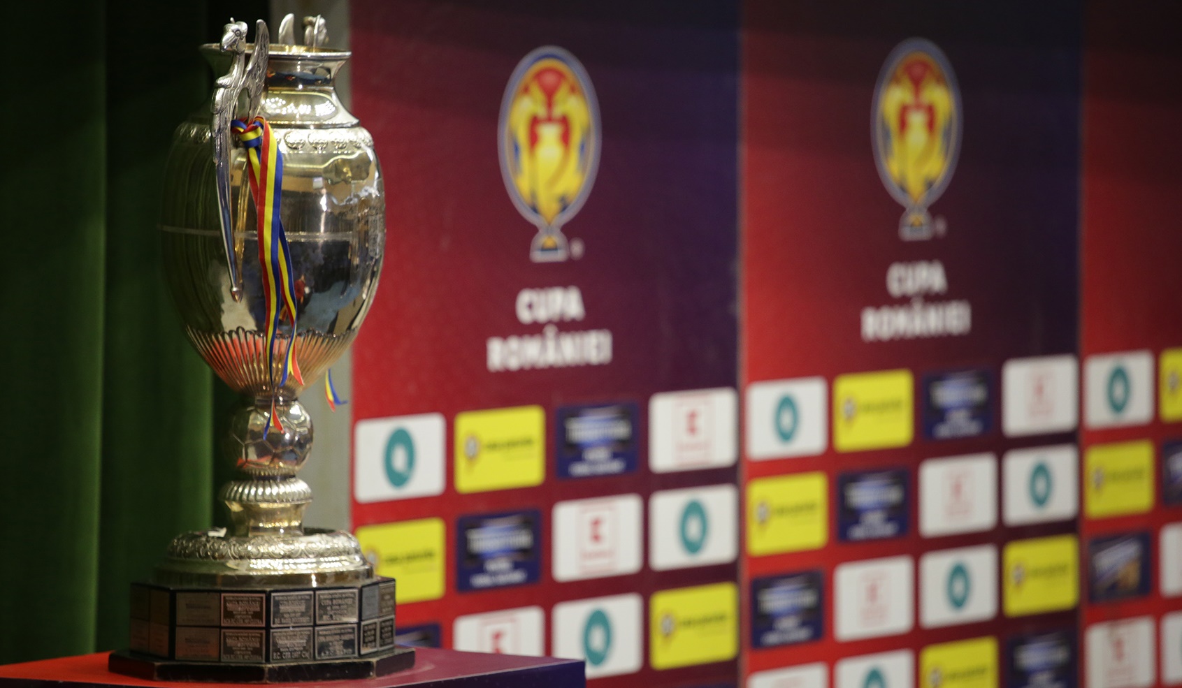 Cupa Romaniei Optimi De Finală Program Poli Timisoara Rapid Si Fc Arges Dinamo Sunt Capetele De Afis