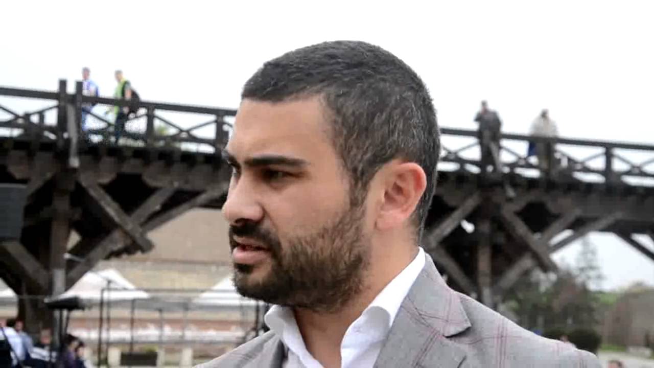 Florin Manole
