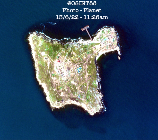 Insula Şerpilor, imagine din satelit