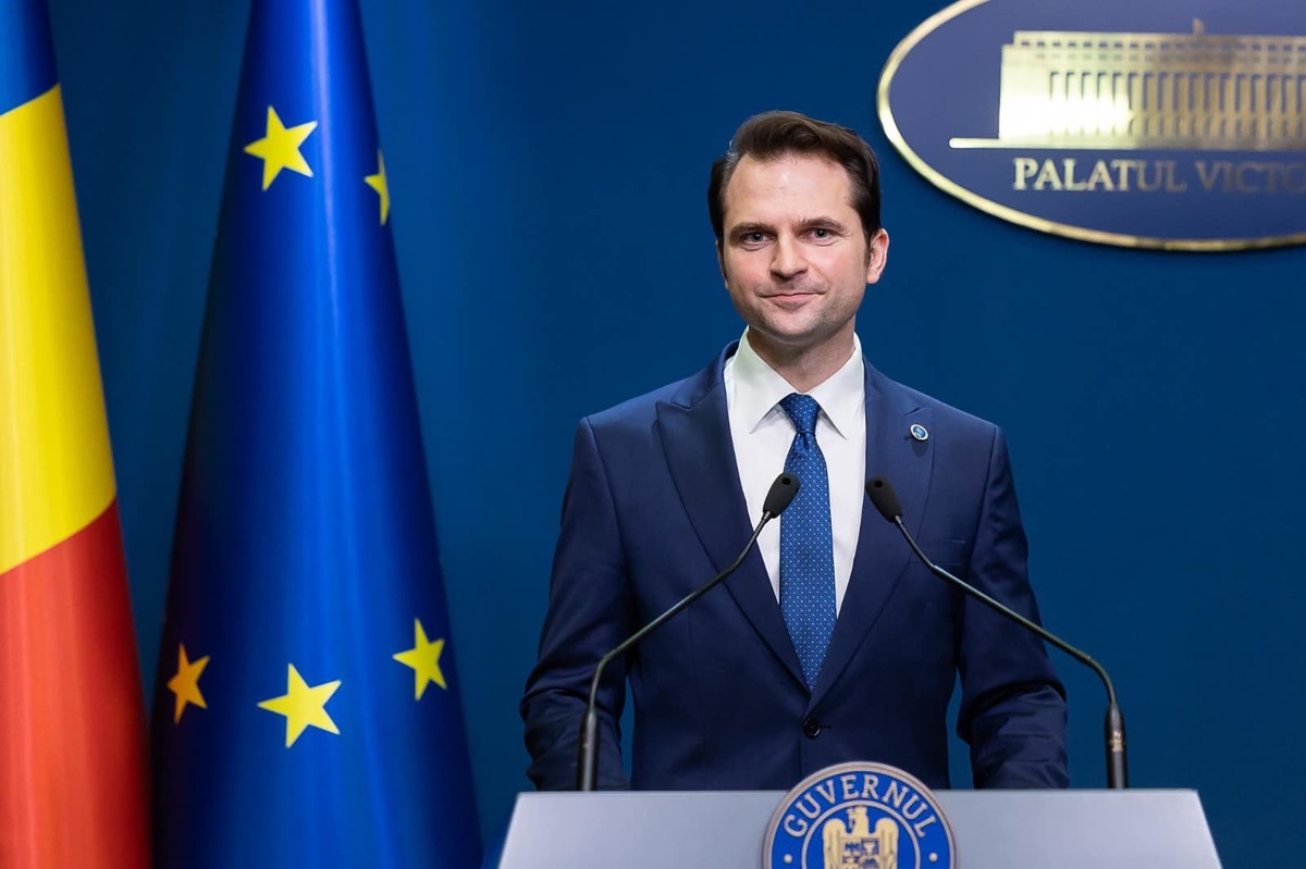 Sebastian Burduja