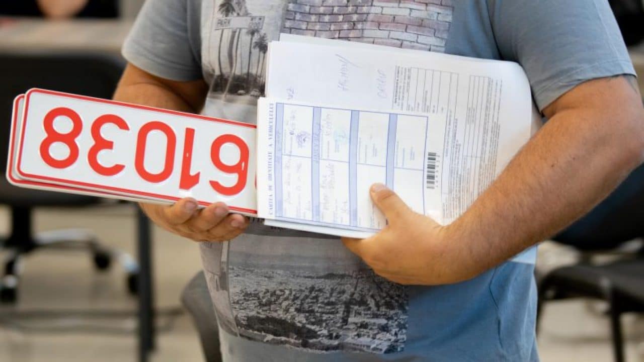 Românii au devenit mari fani ai mașinilor electrice. Numărul înmatriculărilor a crescut semnificativ în România, care sunt cele mai vândute modele