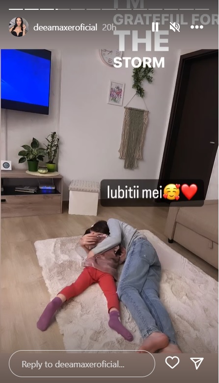 Deea Maxer și-a luat copiii acasă la ea după divorț. Imaginile care i-au emoționat pe fani