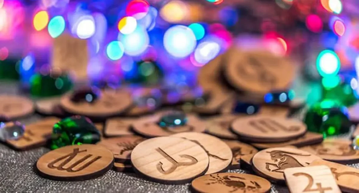 Horoscop rune 13-19 aprilie 2026. Gebo ți-a găsit sufletul pereche, SOWELU revarsă puterea divină