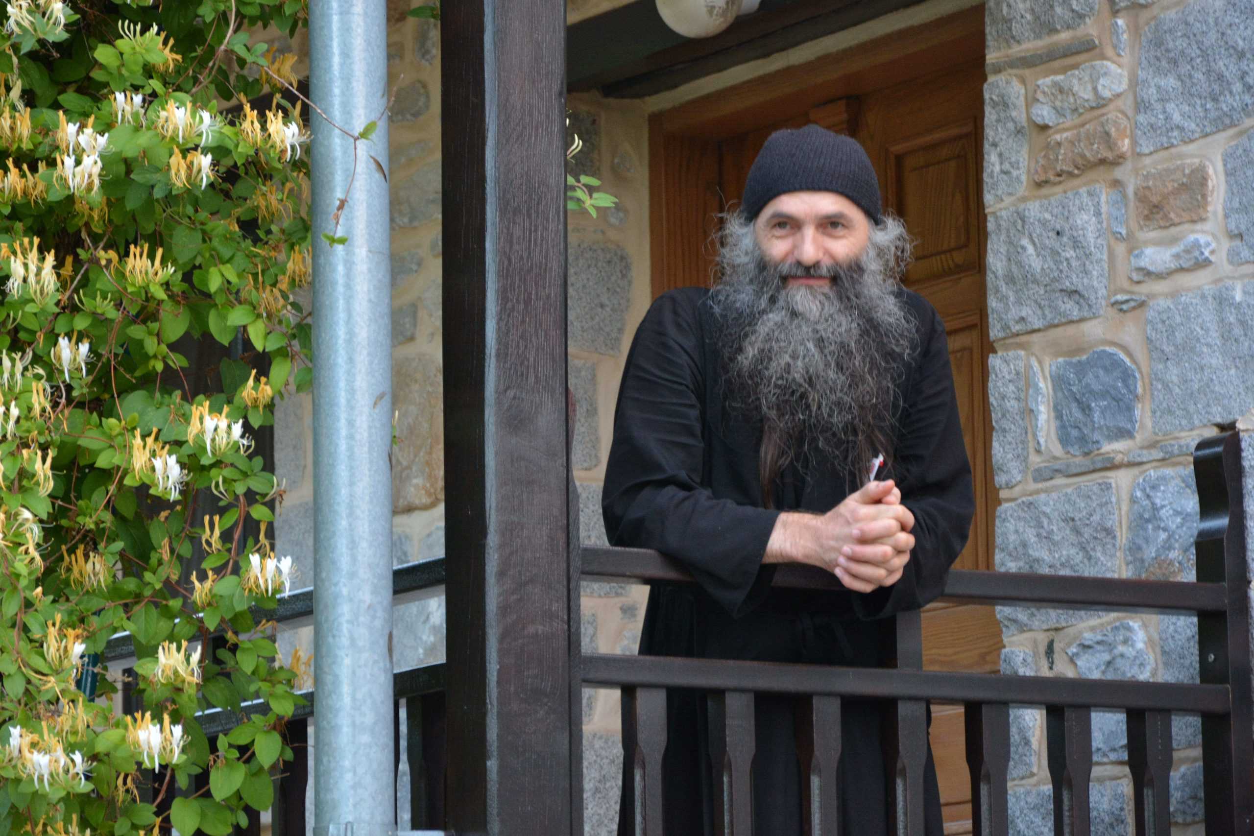 Care este cel mai mare păcat, dezvăluit de părintele Vlad Pimen, de la muntele Athos: „Nu ai scăpare la judecată”