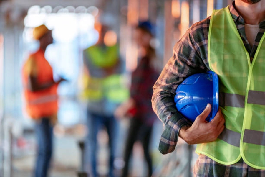 15.500 de lei pentru românii din diaspora care se întorc acasă. Cum întri în posesia banilor, condițiile și pașii pe care trebuie să îi urmezi