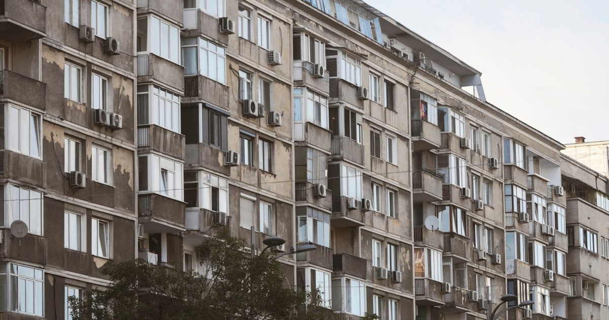 Creştere semnificativă a taxelor notariale pentru tranzacţii imobiliare. Acte şi proceduri mai costisitoare pentru români în 2024