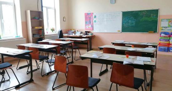 Elevii și profesorii primesc cadou două zile libere în plus în octombrie! Când nu se fac cursuri