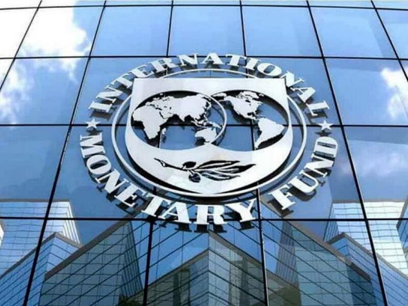 Taxa cerută de FMI afectează grav bugetele românilor. Câți bani vom fi nevoiți să plătim anual