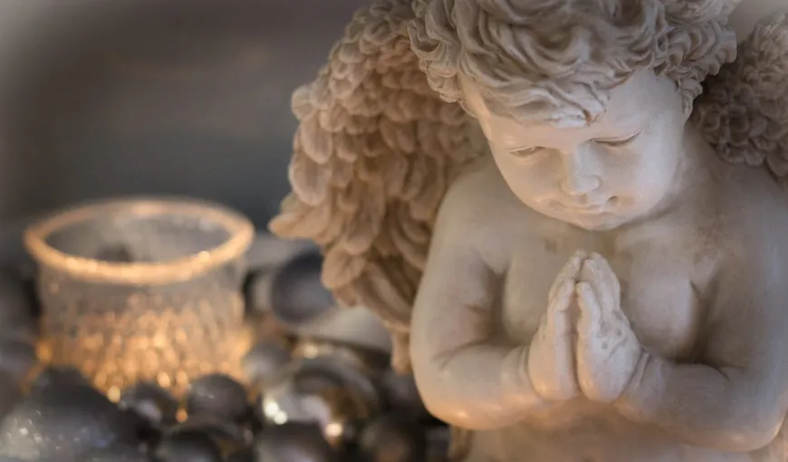 MESAJE de la INGERII PAZITORI pentru zodii septembrie 2025 -“Stai drept crezând în credințele tale și spune DA doar dacă simți cu adevărat că este DA”