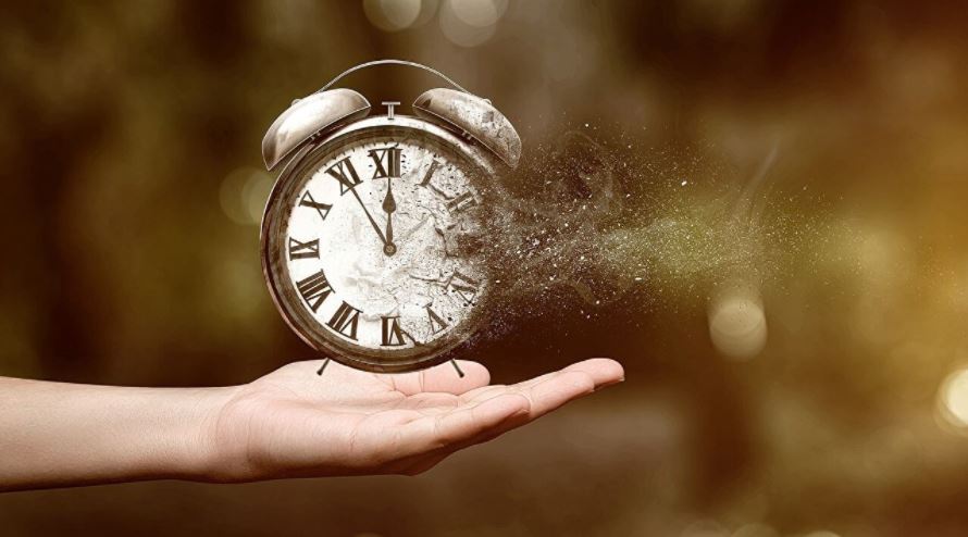 4 zodii care trebui să își încheie socotelile cu trecutul în 2024! Trebuie să își ia adio de la persoane și obiceiuri toxice