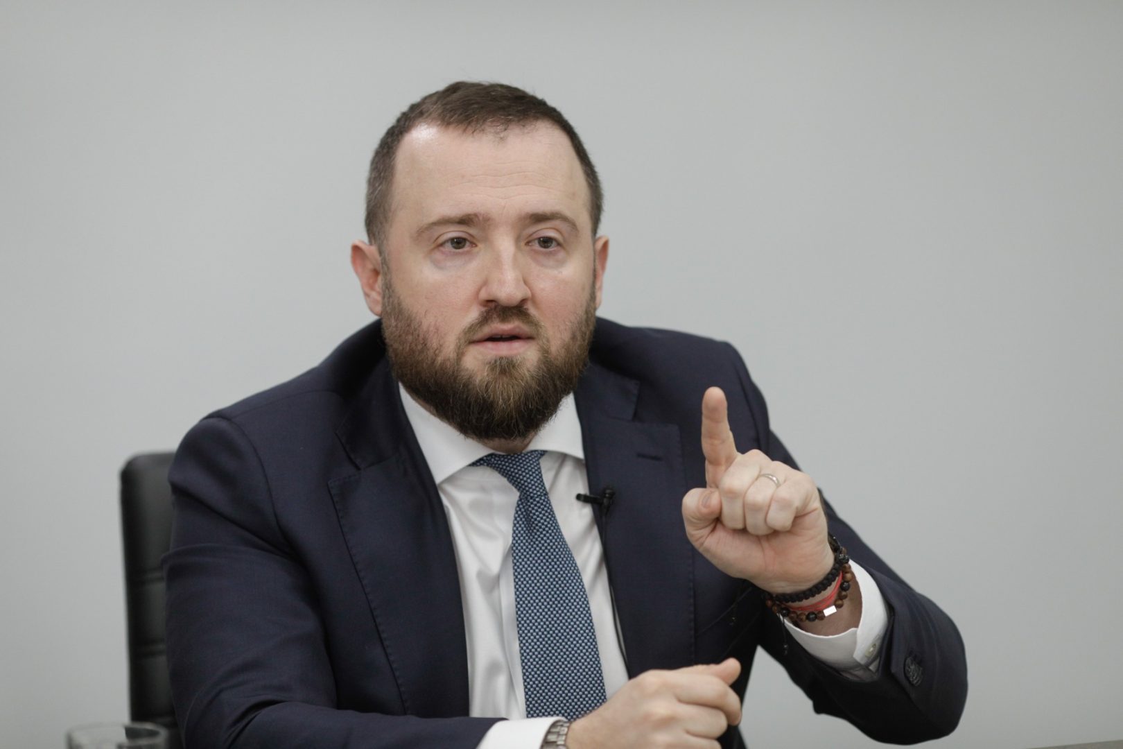 Încep interviurile pentru desemnarea şefilor Parchetului ICCJ, DNA şi DIICOT. Luni sunt programaţi candidaţii pentru conducerea Parchetului ICCJ, inclusiv actualul şef al DNA, Marius Voineag. Care sunt criteriile de evaluare şi când se anunţă câştigătorii