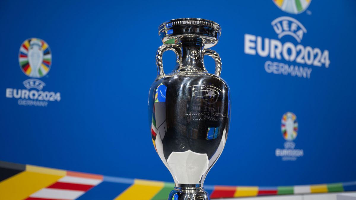 Ultimul adversar al României la Euro 2024 se va alege dintre Ucraina şi Islanda