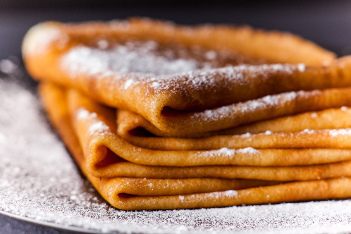 Cele mai pufoase clătite de post. Ies delicioase şi fără ouă sau lapte, dar cu acest ingredient banal