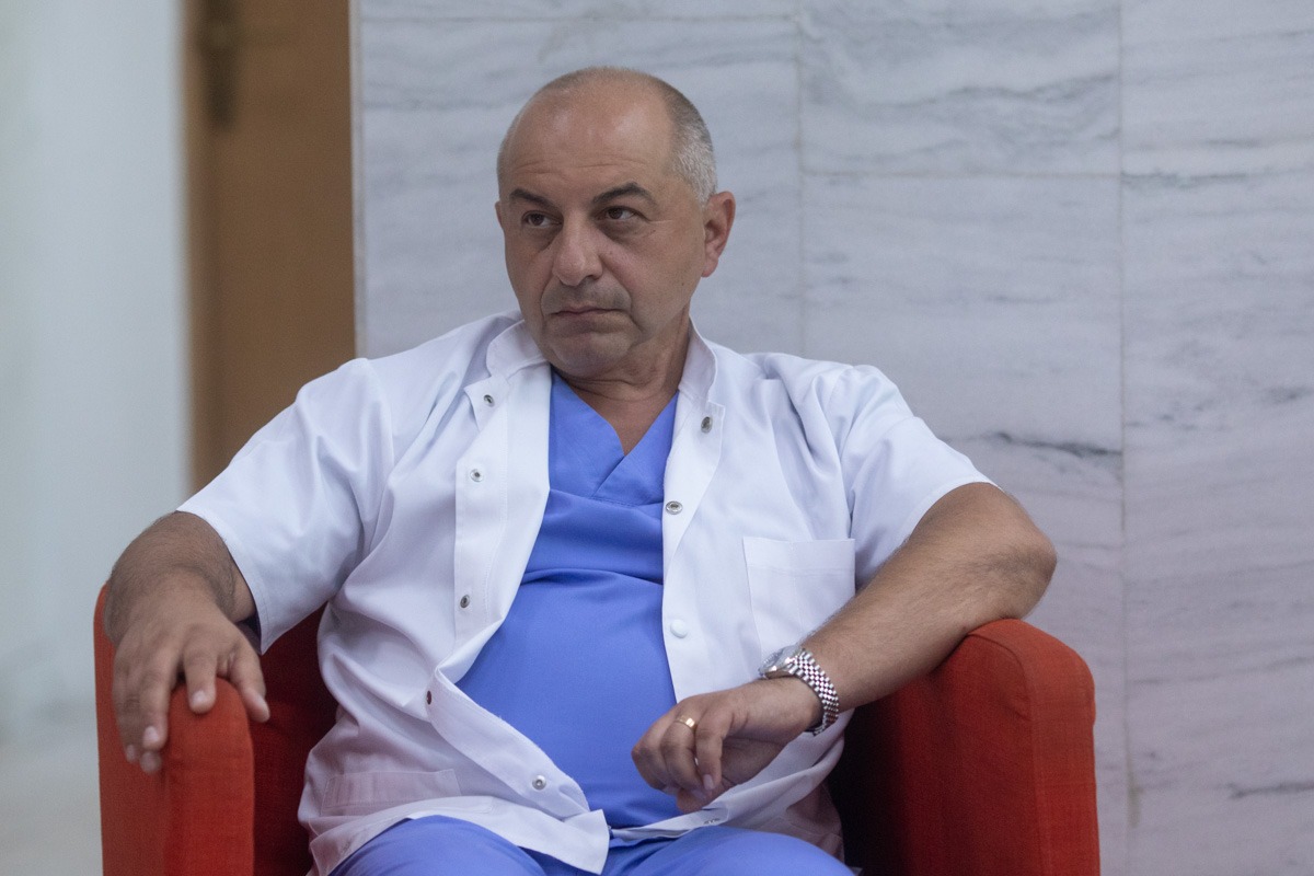 Cum şi-a descoperit Cătălin Cîrstoiu cancerul: „Îmi făceam nodul la cravată şi am observat un ganglion”