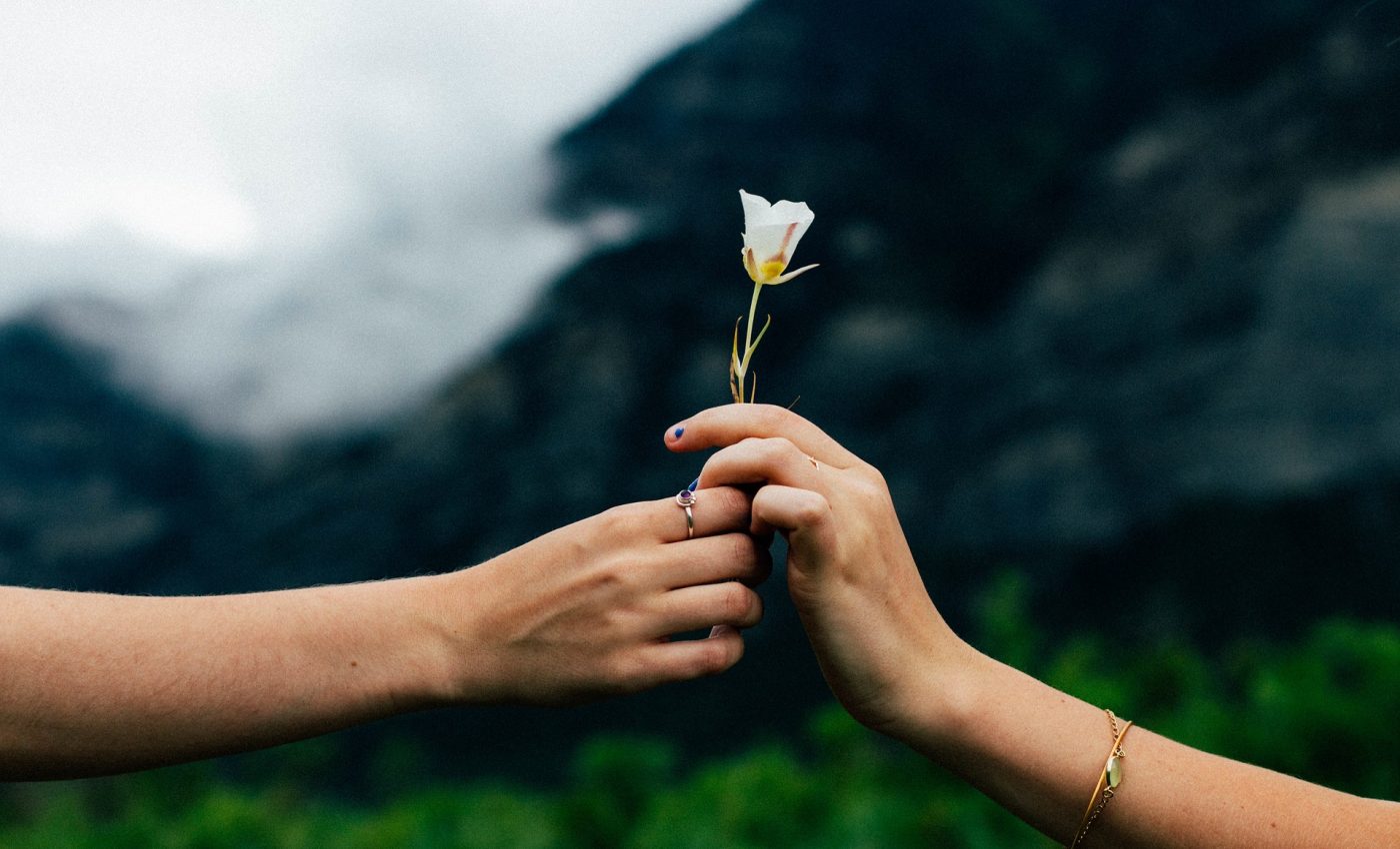 Horoscop dragoste aprilie 2024. Cum ne transforma iubareata Venus si intunecatul Pluto relatiile