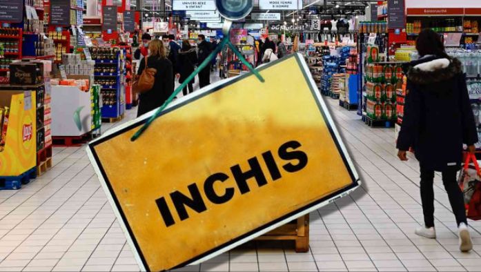 Supermarketurile și mallurile, cu lacătul pe uşă după ora 13.00 în weekend. Noua propunere
