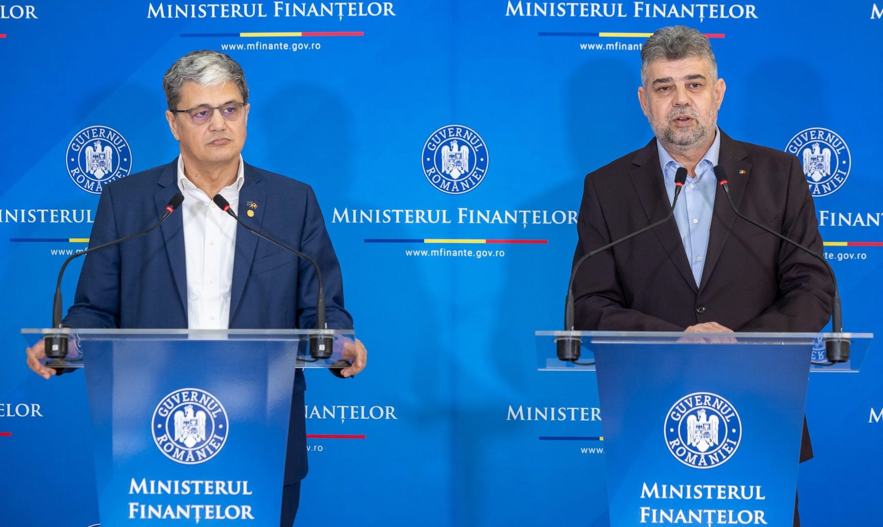 Guvernul pregăteşte o nouă ordonanţă prin care poate mări salariile bugetarilor şi sumele acordate primăriilor