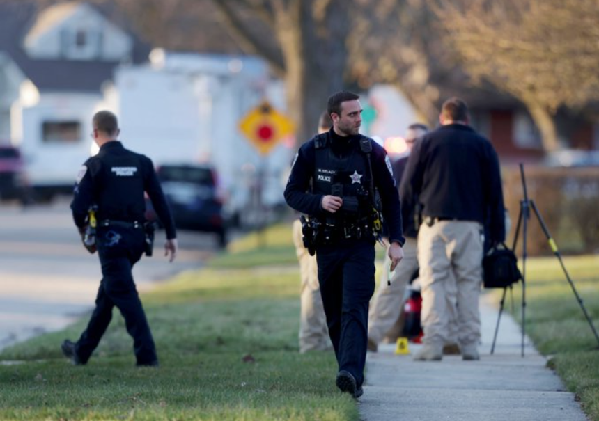 Patru morţi şi cinci răniţi într-un atac cu cuţitul în SUA, la Rockford, în Illinois. Criminalul a fost arestat
