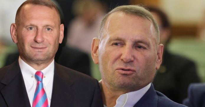 Viorel Cataramă: “Din afacerile cu statul se câștigă atât de mult încât și 50% poate să fie transferat într-un offshore sub formă de șpagă!”