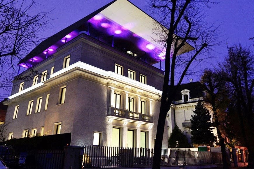Unde și cât costă cea mai scumpă casă din București. Cine este milionarul care se bucură de această bijuterie