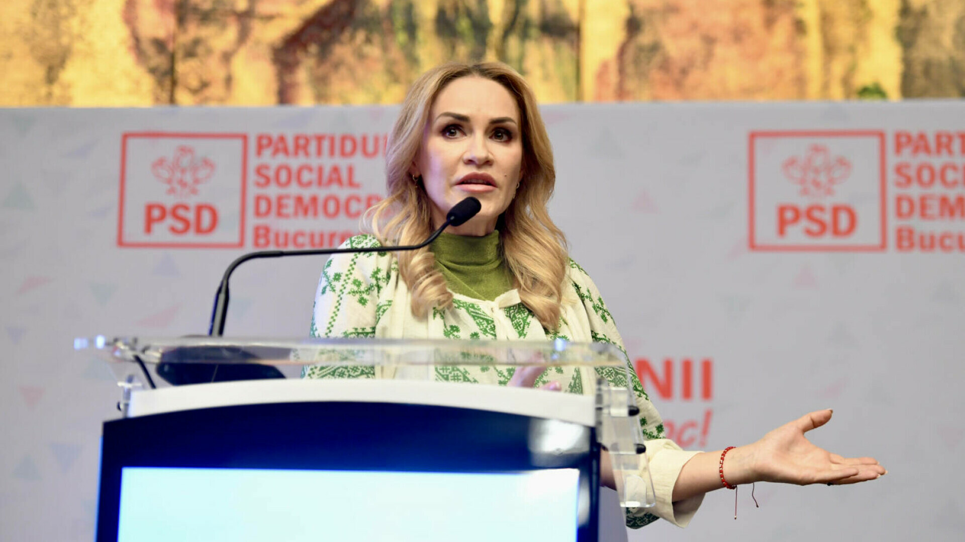 Gabriela Firea, reacție-fulger: E imposibil să-l retragem acum pe Cîrstoiu