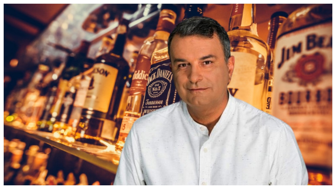 Au trecut zece ani fără alcool pentru Lucian Mîndruță. Motivul neașteptat pentru care nu mai pune gura pe astfel de băuturi: „Nici măcar de sărbători”