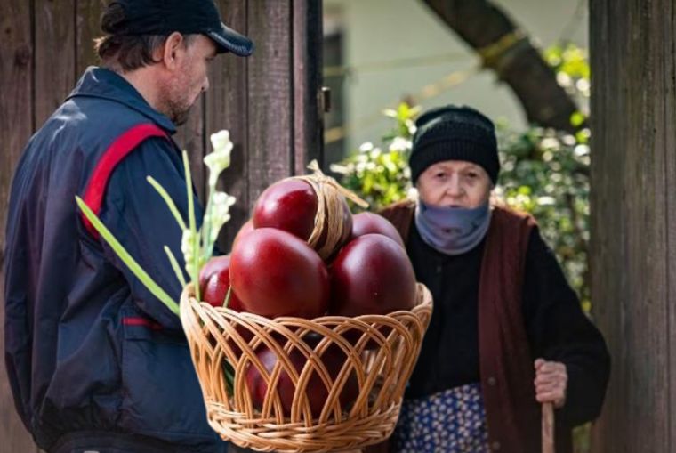 Dublu impact pentru o categorie de pensionari în 2026: 600 de lei în plus la pensie de Paşti şi Crăciun 2026, plus 100 de lei lunar pentru facturi