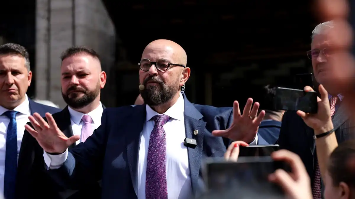Anunţul de ultimă oră al lui Piedone: „Mâine, la ora 12, merg să-mi depun candidatura”