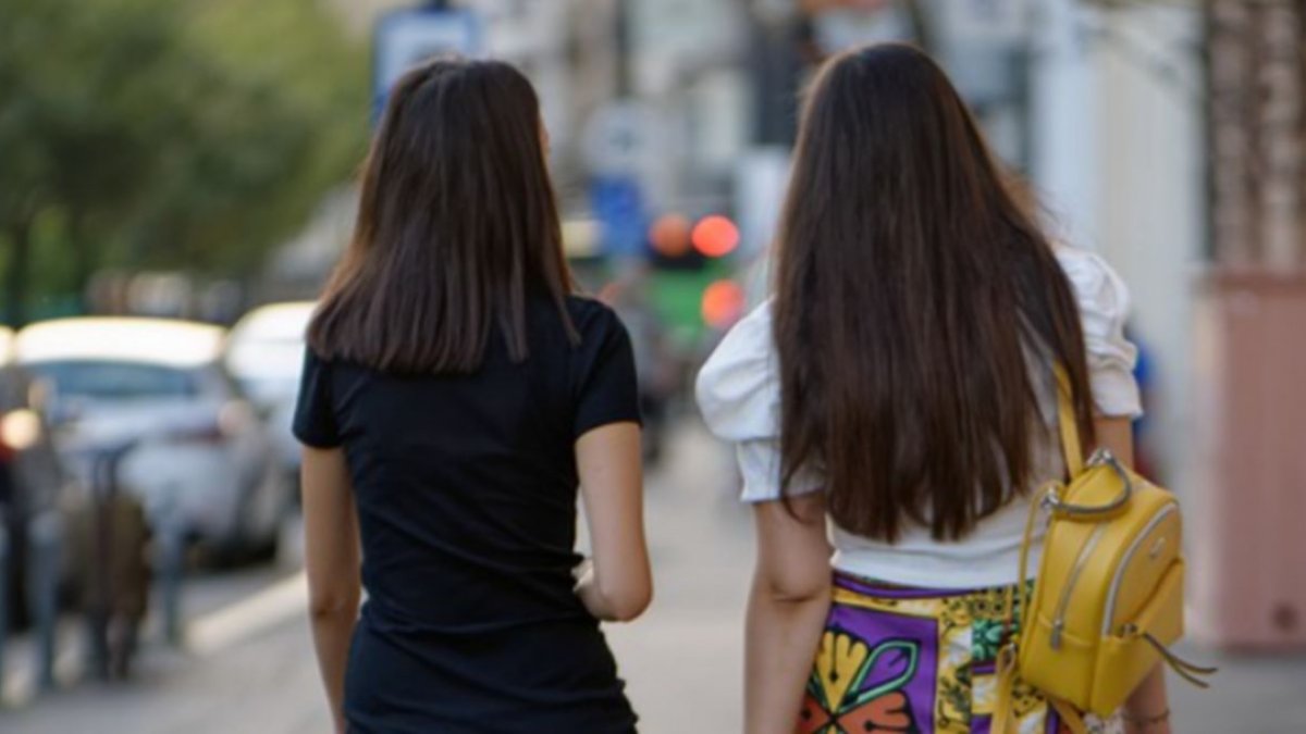 Româncele sunt cele mai nefericite femei din Uniunea Europeană! Un sondaj arată că femeile din țara noastră sunt epuizate fizic și emoțional