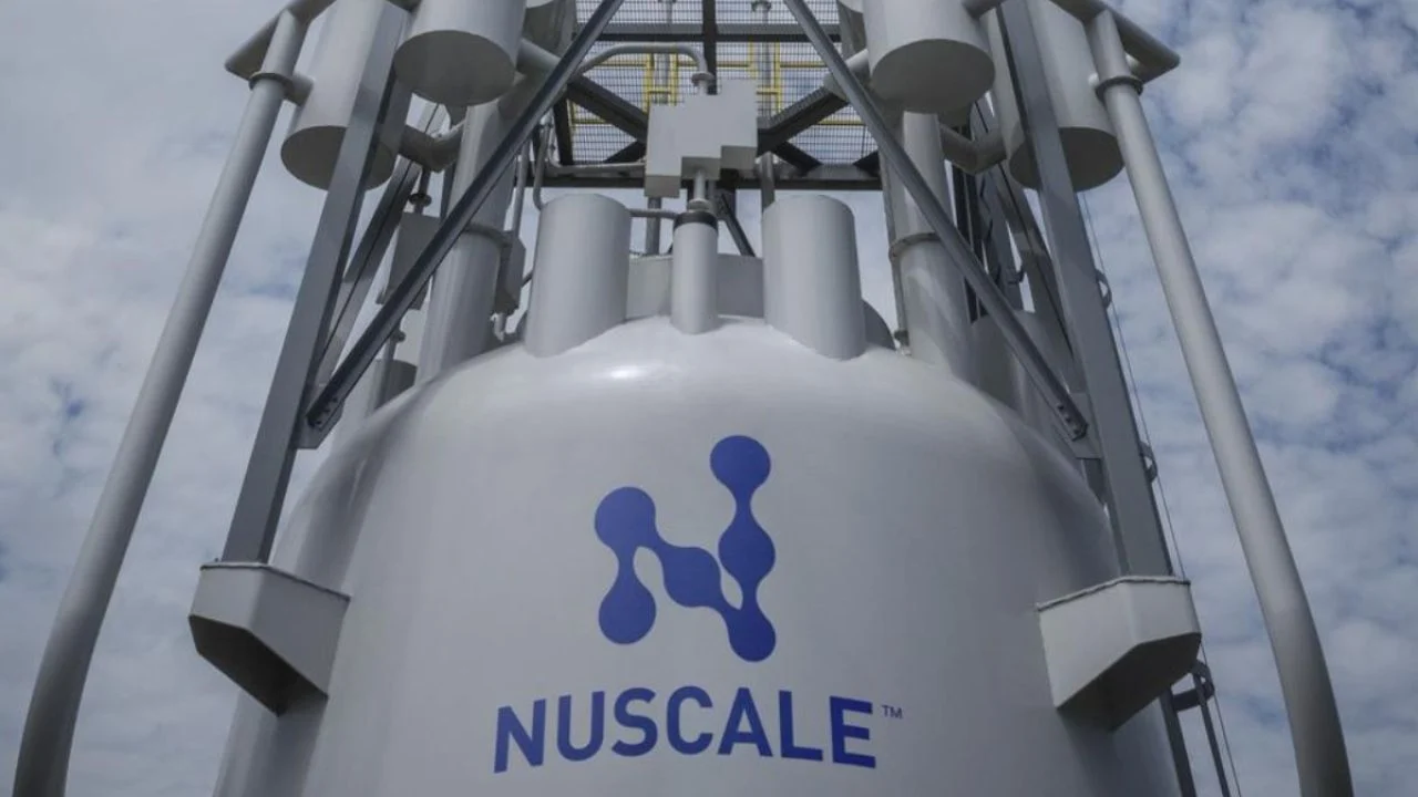 Ungaria, în parteneriat cu Japonia, se luptă cu România pentru a deveni prima ţară din lume în care să funcţioneze mini-reactoare nucleare
