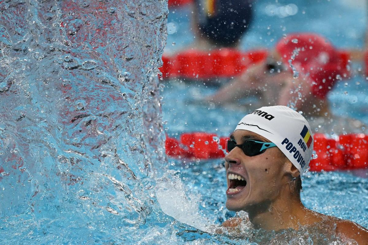 David Popovici a defilat în seriile de la 100 m liber. Când este lupta pentru aur
