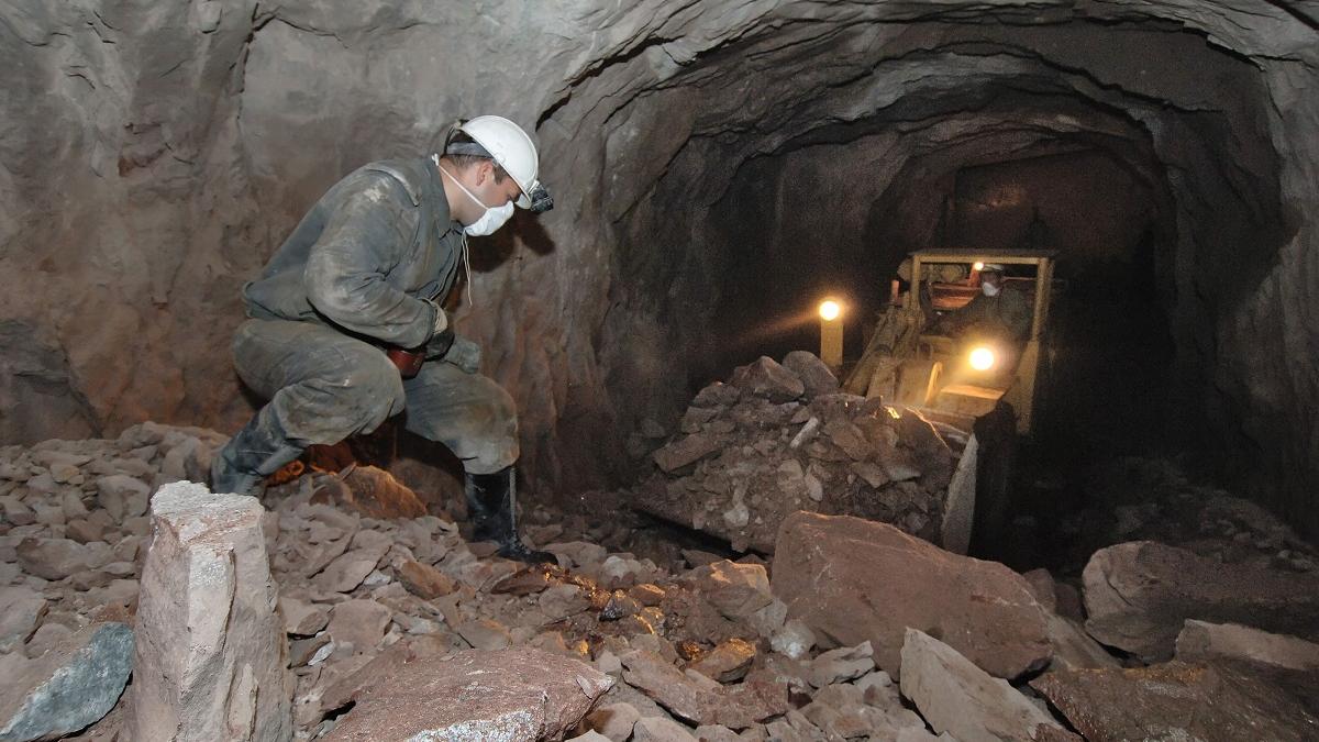 Ministrul Energiei negociază la Bruxelles pentru menținerea centralelor pe cărbune. Un eventual refuz ar duce la concedieri şi creşterea tarifele la energie