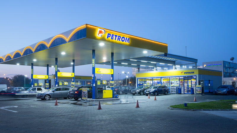 Preț carburanți 20 mai 206. Benzina și motorina s-au scumpit. Care sunt prețurile în București