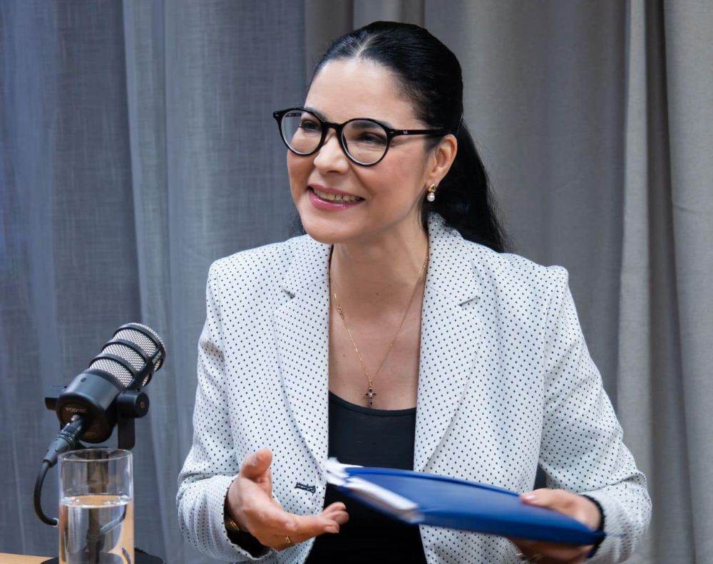 Ana Birchall anunţă că documentul din care rezulta că s-ar fi oferit să devină sursă/agent CIA în schimbul unei poziţii importante a fost retras din evidenţele Departamentului american al Justiţiei: „A fost kompromat!”