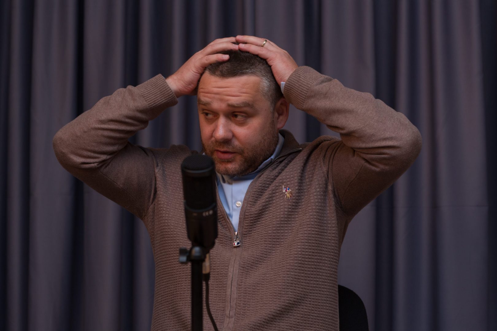 Liberalul Ciprian Ciucu, despre şedinţa de luni a social-democraţilor: PSD nu face gesturi simbolice, doar aşa ca să le facă. Sper să nu fie un calcul de genul – căutăm un pretext să ieşim de la guvernare