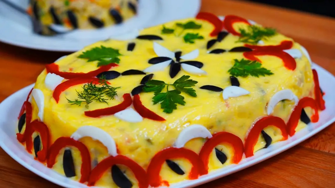 Ce a putut să scrie o brăileancă pe salata de boeuf. Mesajul a stârnit hohote de râs în rândul invitaților